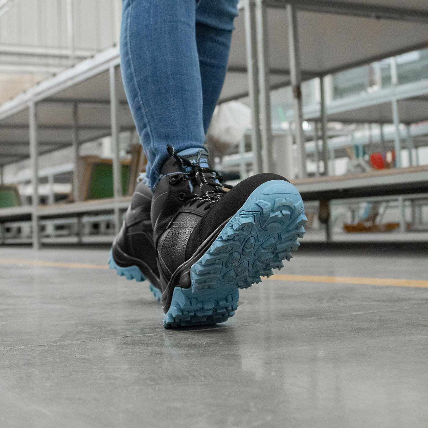 Court Safety Line | Iron 2.0